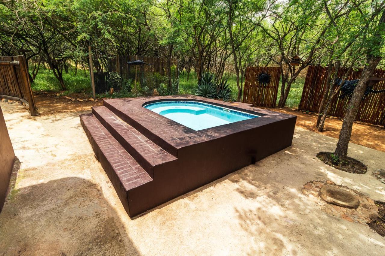 515 On Warthog By The River Marloth Park Exterior photo
